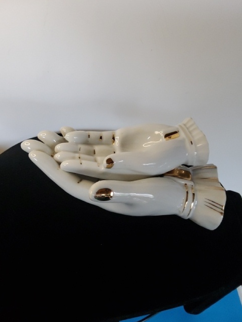 Ceramic Hand-shaped Ashtray/tinket dish Japan Two.